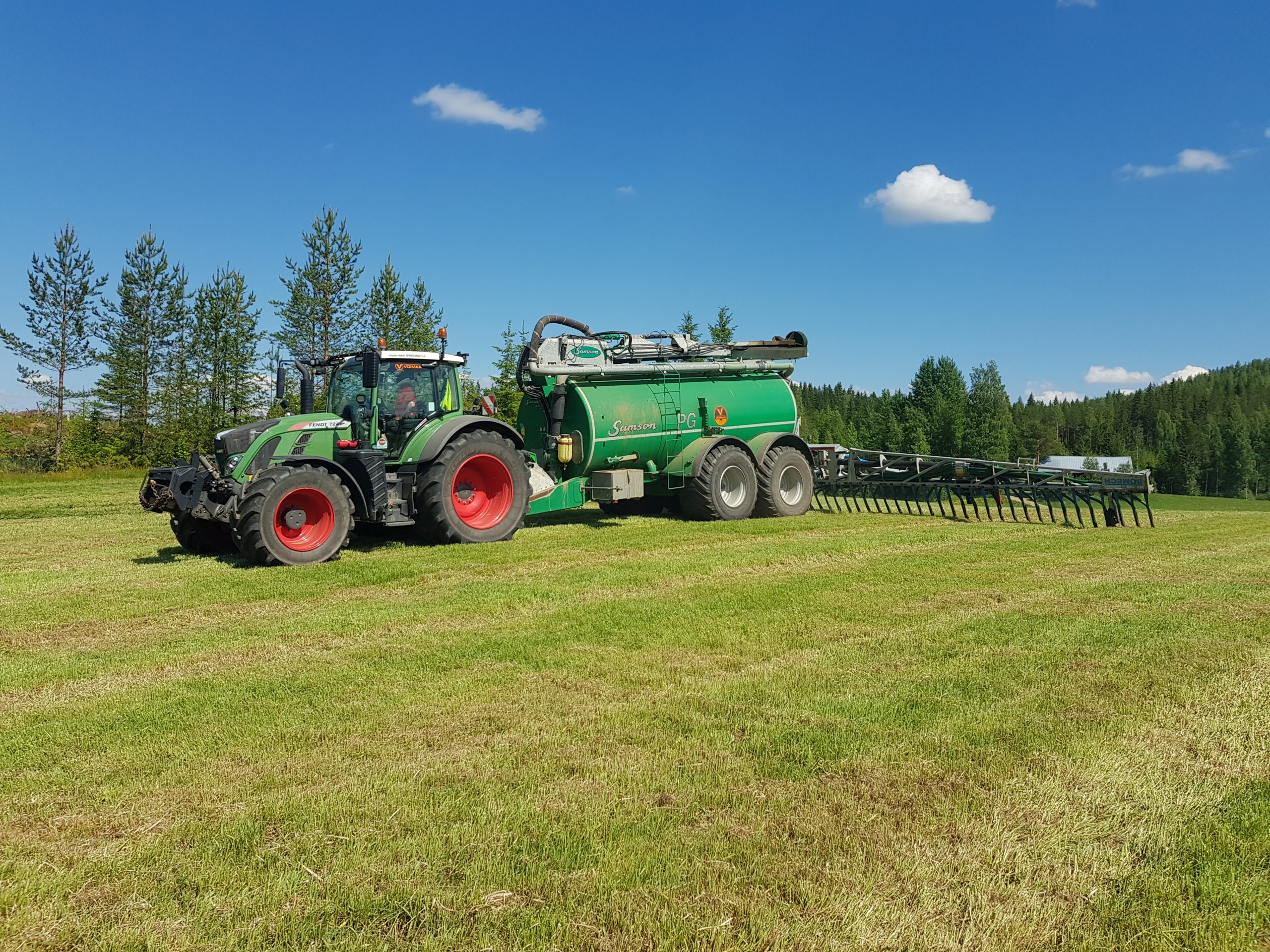 KALUSTO - Traktoriurakointi Voimaa KALUSTO - Traktoriurakointi Voimaa